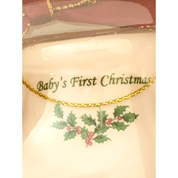 Spode Christmas Tree Ceramic Ornament - Baby’s First Christmas Bootie - NIB - Picture 6 of 6